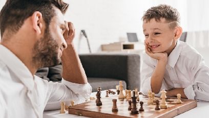 Pierwsze kroki mistrza, czyli jak nauczyć się grać w szachy?