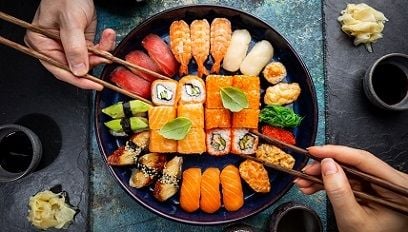 Jak zrobić domowe sushi?