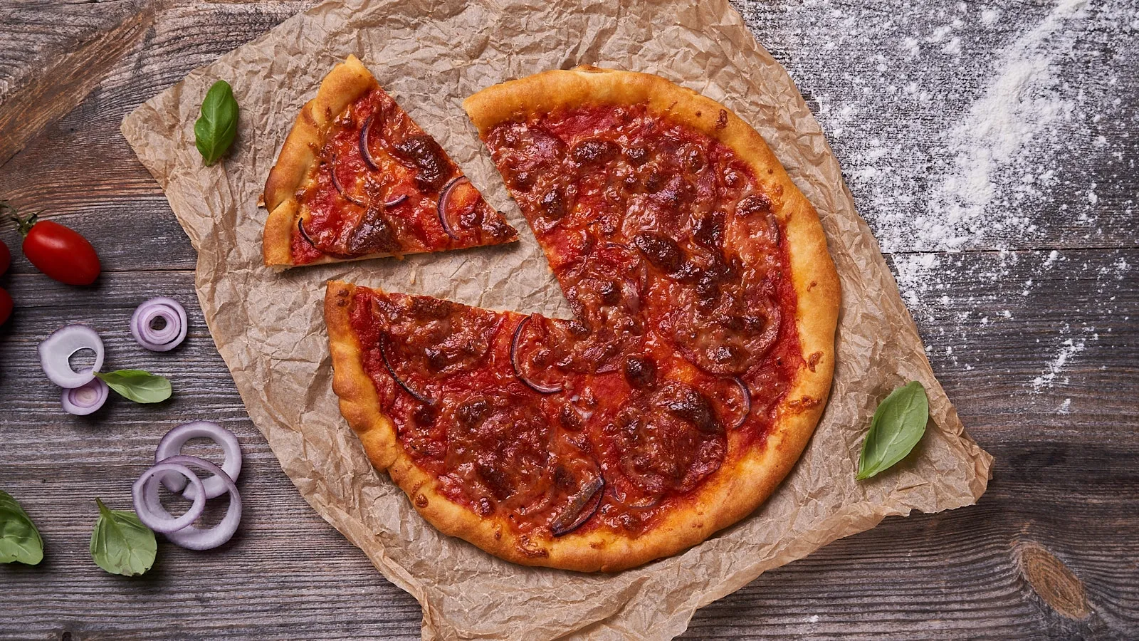 Przepis na domową pizzę chorizo