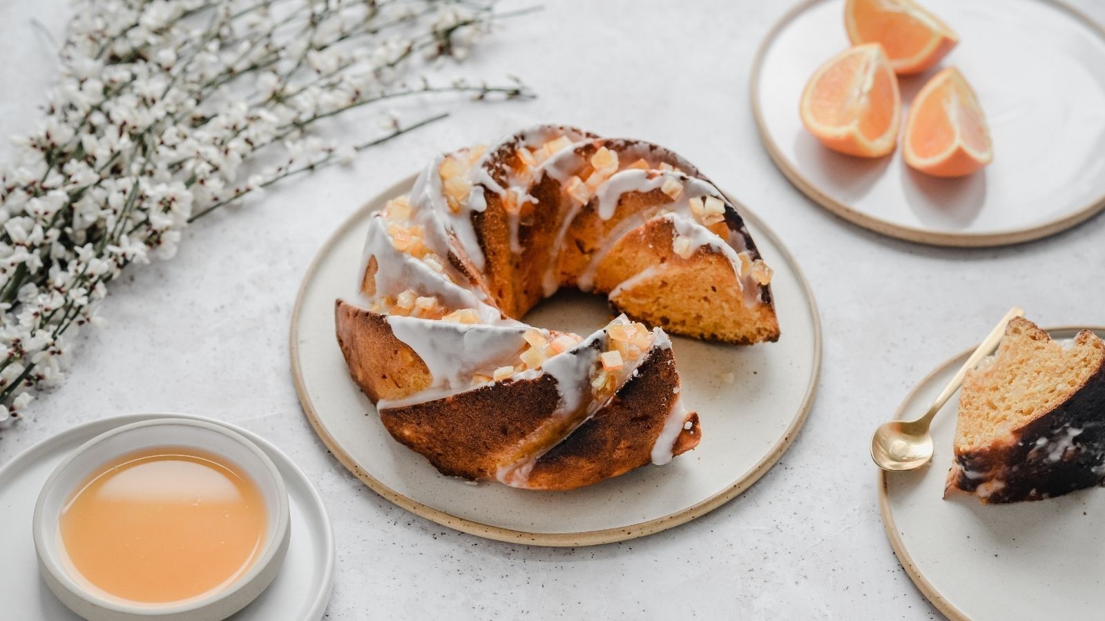 Wegańska babka pomarańczowa