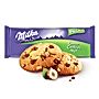 Milka Pieguski Choco Cookie Nut Ciasteczka z kawałkami czekolady mlecznej i orzechami 135 g