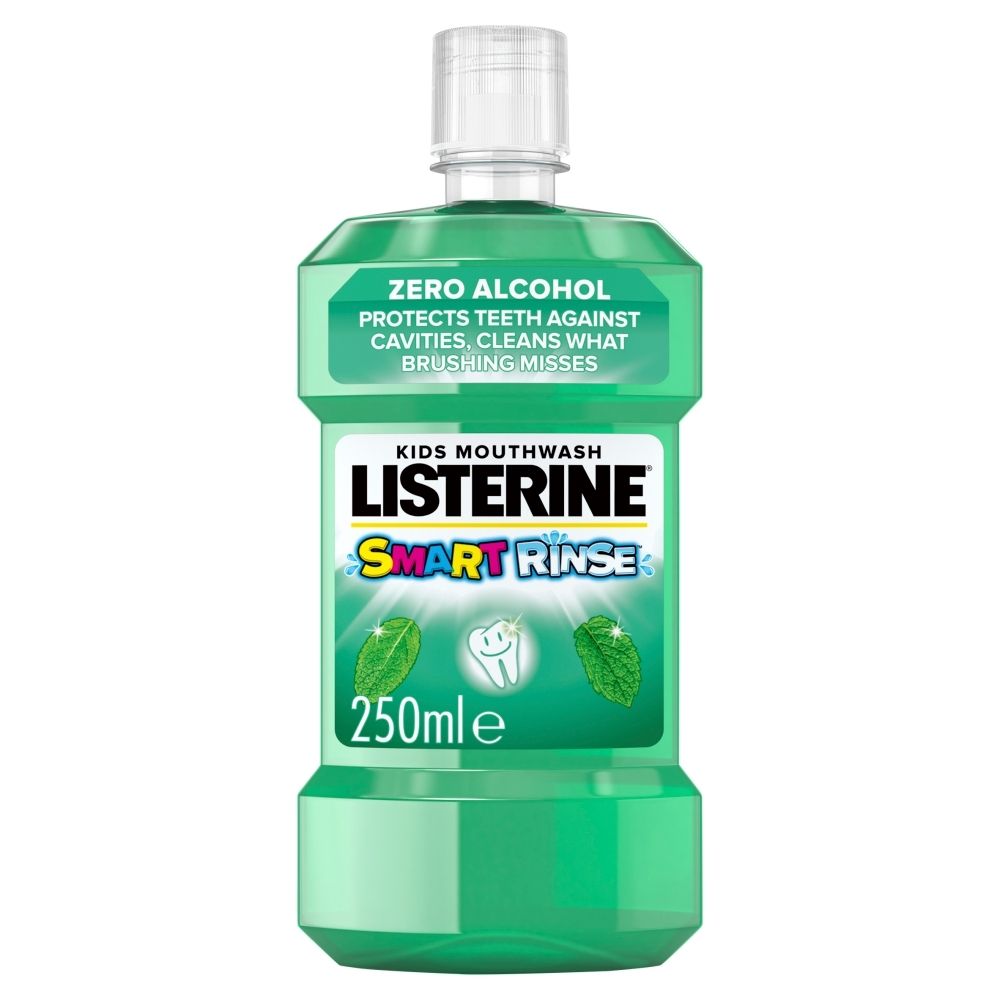 Listerine Smart Rinse Mild Mint Płyn do płukania jamy ustnej 250 ml