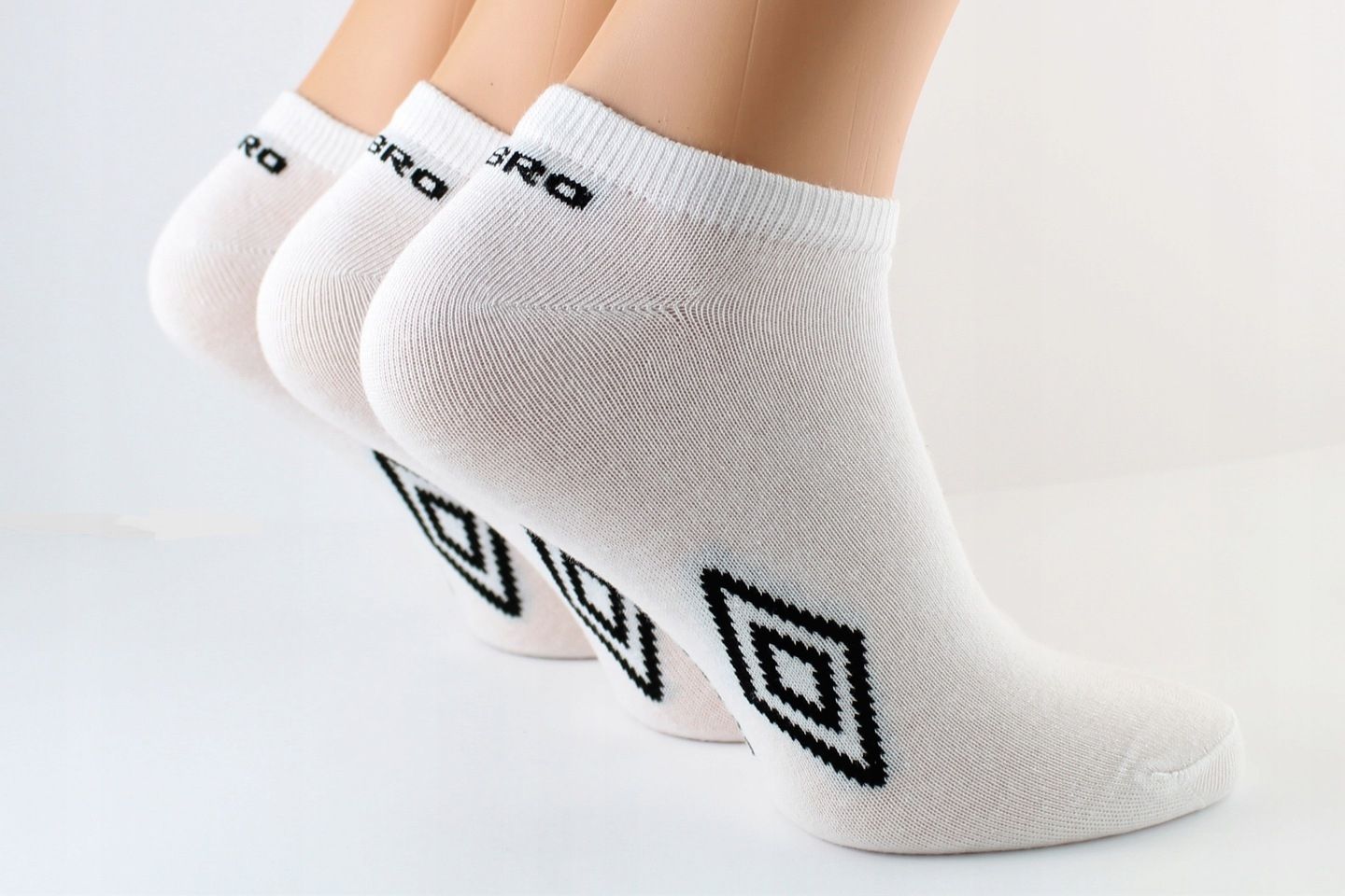UMBRO stopki 3 pak rozmiar 35/38 kolor biały